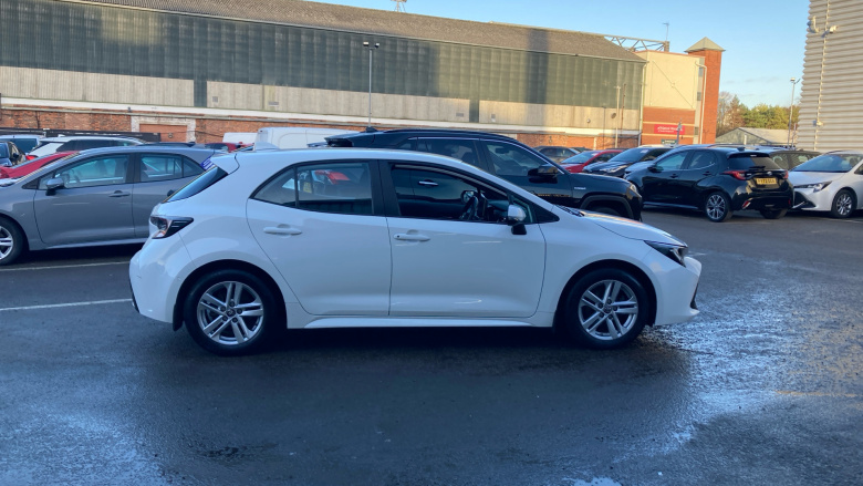 Toyota Corolla 1.8 VVT-i Hybrid Icon Tech 5dr CVT Hybrid Hatchback